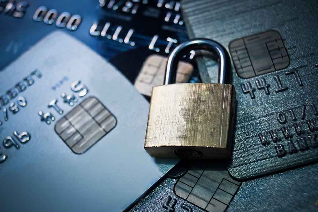 How to Avoid Fraud and Identity Theft | Straight News