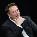 Comparative Analysis of Musk's Lawsuit and High-Profile Tech Legal Battles