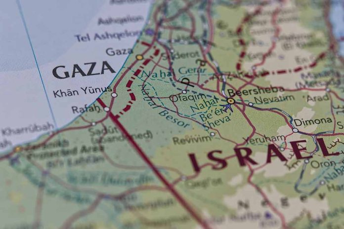 Map showing Gaza and Israel locations.