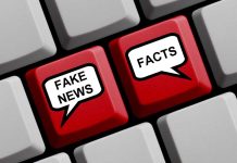 Keyboard keys labeled Fake News and Facts