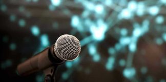 microphone
