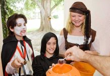 Halloween Candy Recall PANIC – Hits Days Before! Children in Halloween costumes collecting candy from a house