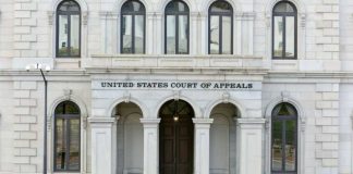 United States Court of Appeals building entrance steps