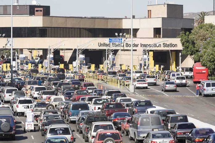 Border inspection station with heavy vehicle traffic